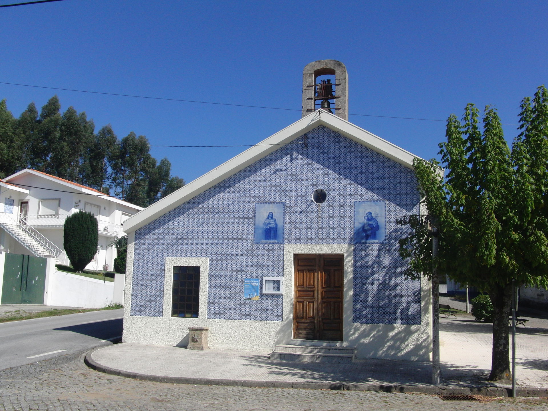 Nogueira da Regedoura view 2