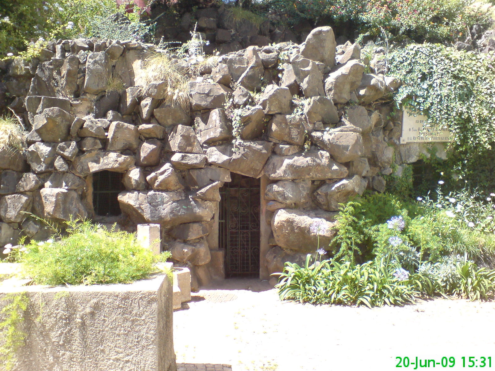 Mina de Água district
