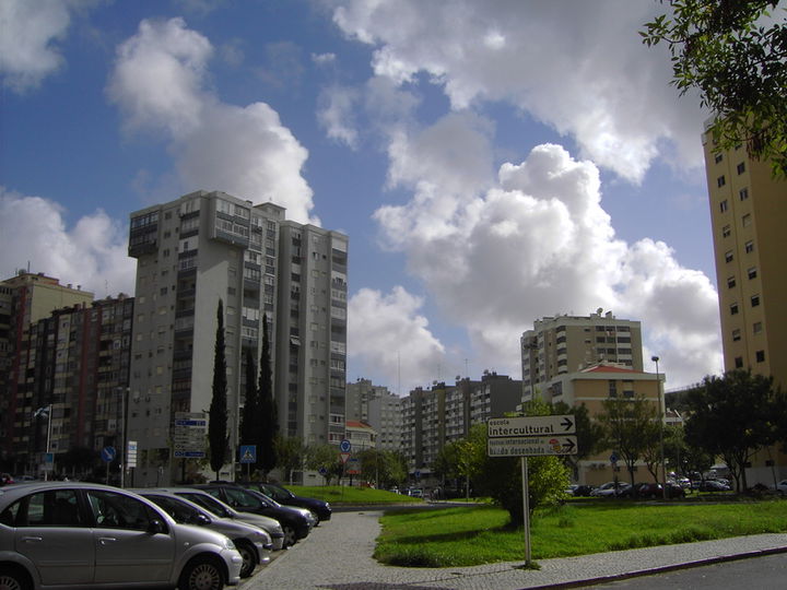 Encosta do Sol district