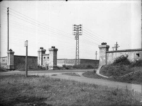 Croix-Luizet view 2
