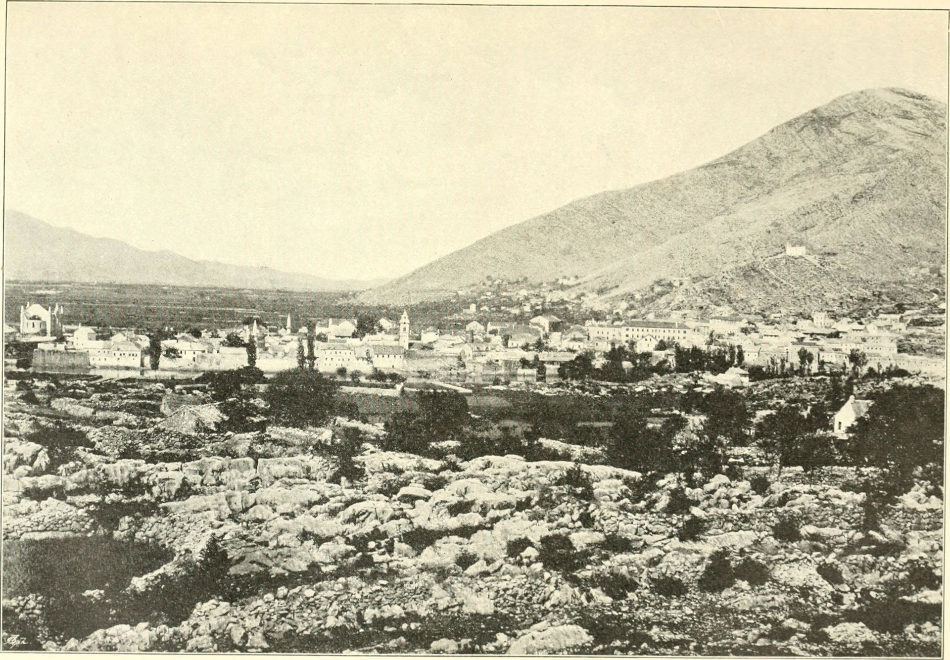 Gradina view 3