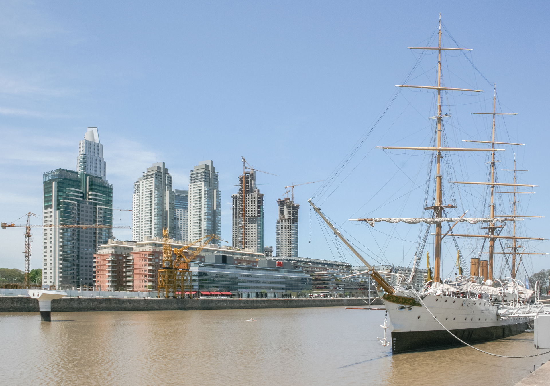 Puerto Madero view 4