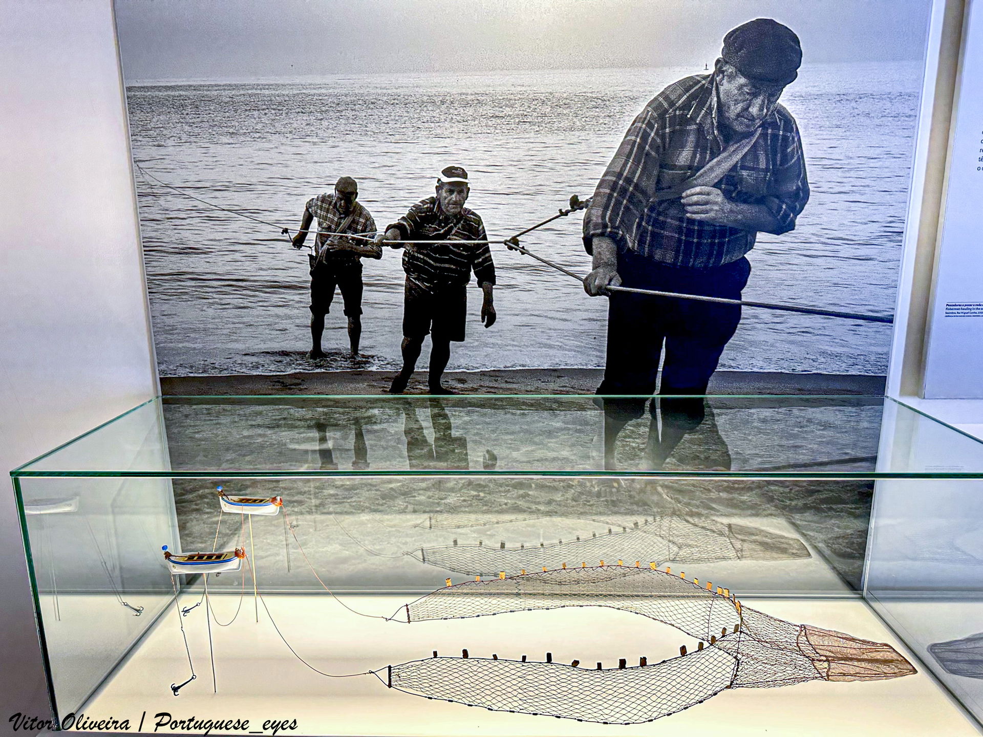 A ligação de Sesimbra ao mar e à pesca, cujas evidências histór…