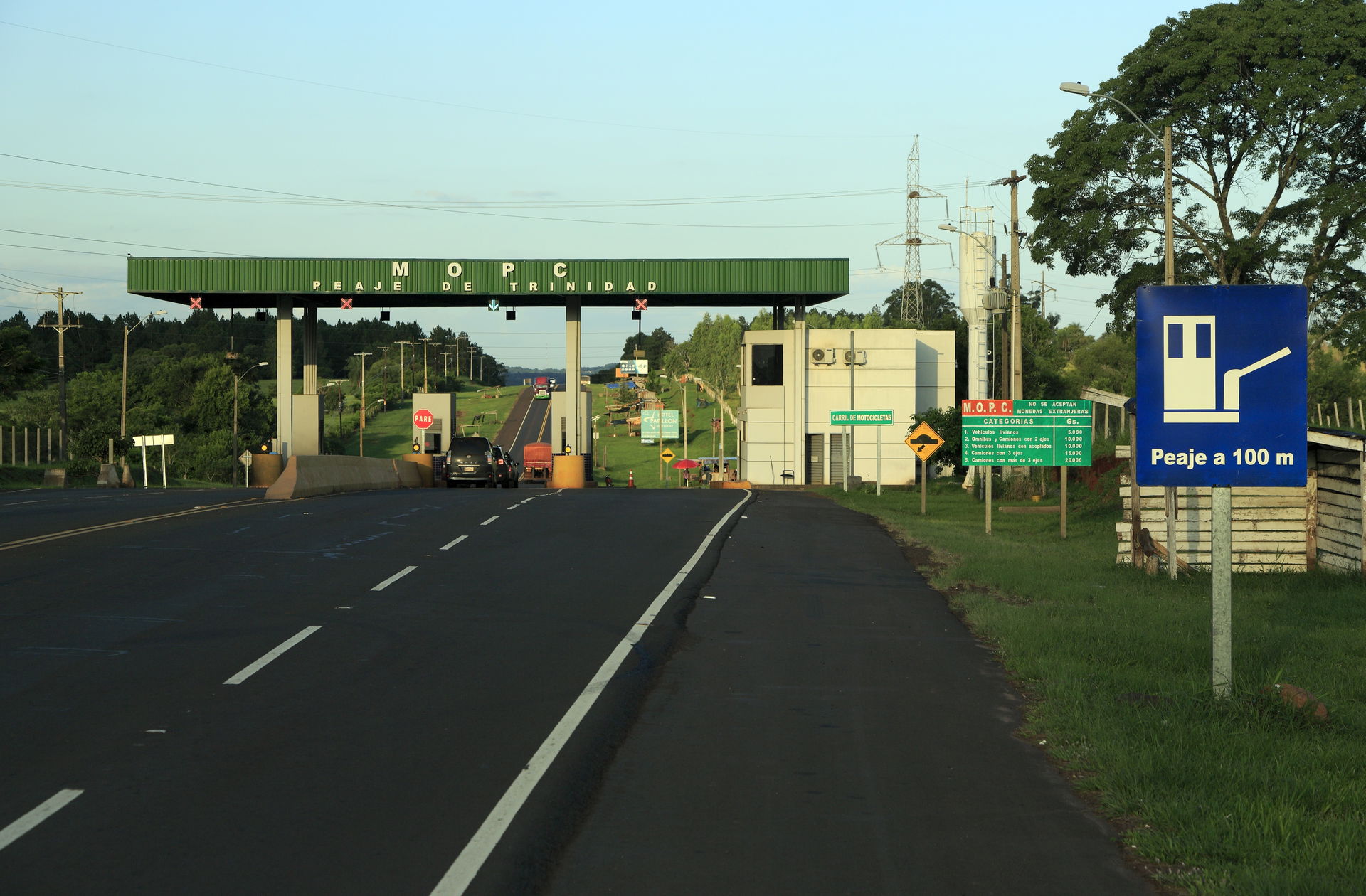 Fernverkehrsstraße 06 Encarnación – Ciudad del Este, auch in Pa…