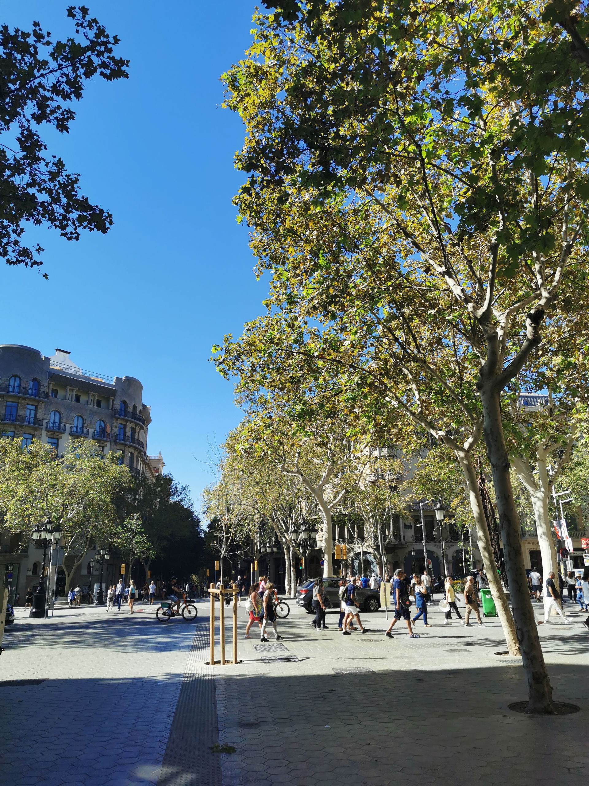 L'Eixample view 3